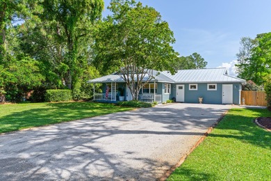 Renovated Beach Cottage w/ private Pool, Bay Access & DREAM on The Golf Garden of Destin in Florida - for sale on GolfHomes.com, golf home, golf lot