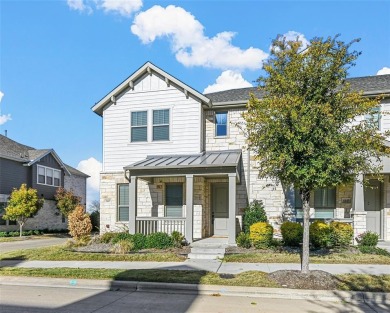 END-UNIT GEM will WOW you the moment you enter! Beautifully on Iron Horse Golf Course in Texas - for sale on GolfHomes.com, golf home, golf lot