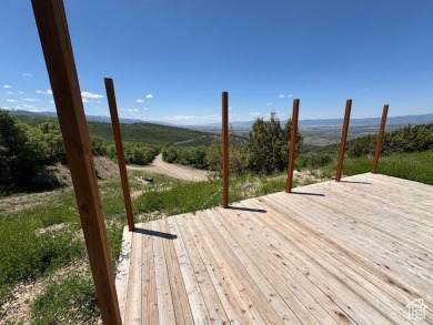 This effectively brand new home is located in the gated Skyline on Skyline Mountain Resort and Golf Course in Utah - for sale on GolfHomes.com, golf home, golf lot
