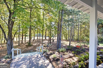 Immaculately maintained home located on such a beautiful on Mirror Lake Golf Club in Georgia - for sale on GolfHomes.com, golf home, golf lot