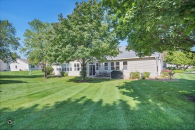 *Home Sale Contingency - Continue to Show* Resort-style living on Mistwood Golf Club in Illinois - for sale on GolfHomes.com, golf home, golf lot