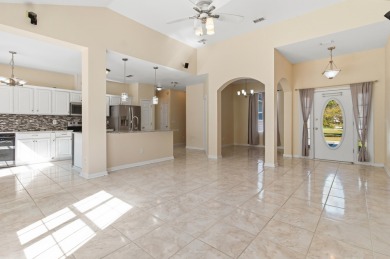 Welcome to this beautifully maintained 3-bedroom, 2-bathroom on Wildwood Country Club in Florida - for sale on GolfHomes.com, golf home, golf lot