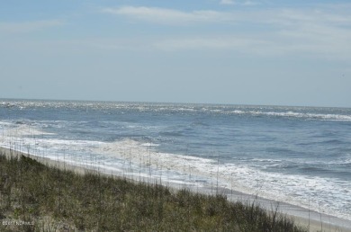 This is one of Bald Head Island's best golf course homesites on Bald Head Island Golf Club in North Carolina - for sale on GolfHomes.com, golf home, golf lot