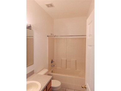 Lakewood Ranch townhouse for under $300,000!  This lovely 2 on Ritz-Carlton Members Golf Club in Florida - for sale on GolfHomes.com, golf home, golf lot