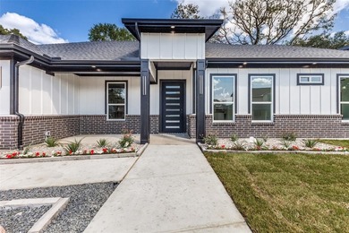 MOTIVATED SELLER!! Stunning New Construction Custom Home by on Cedar Creek Country Club in Texas - for sale on GolfHomes.com, golf home, golf lot