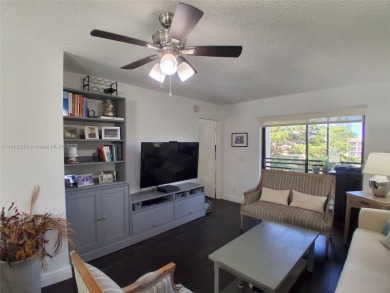 MUST SEE! Beautiful completely remodeled penthouse 2/2 condo in on Sunrise Lakes Phase IV Golf Course in Florida - for sale on GolfHomes.com, golf home, golf lot