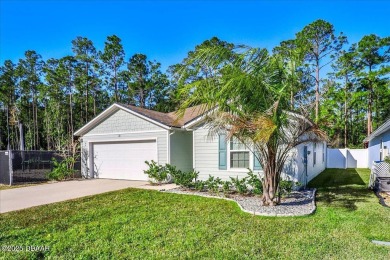 Come see this 4 bedroom/2 bath home. Enjoy all the amenities on Grand Reserve Golf Course in Florida - for sale on GolfHomes.com, golf home, golf lot