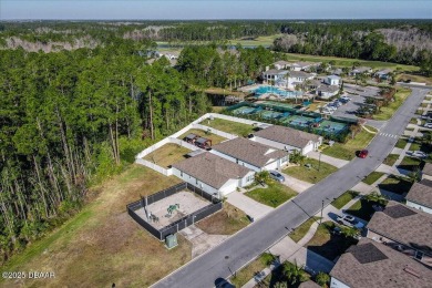 Come see this 4 bedroom/2 bath home. Enjoy all the amenities on Grand Reserve Golf Course in Florida - for sale on GolfHomes.com, golf home, golf lot