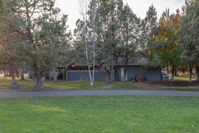 Natural light, thoughtful layout, lovely finishes, great storage on Eagle Crest Golf Resort - Resort Course in Oregon - for sale on GolfHomes.com, golf home, golf lot