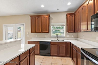 JUST LISTED in Heritage Landing at World Golf Village! SELLER on King and Bear Golf Course/World Golf Village in Florida - for sale on GolfHomes.com, golf home, golf lot