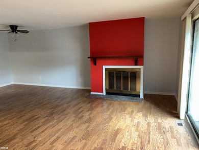 A great little condo in a great location! Overlooking the Maple on Plum Brook Golf Club in Michigan - for sale on GolfHomes.com, golf home, golf lot