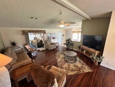 This well cared for 2-bedroom, 2 bathrooms Palm Harbor home on Del Tura Golf and Country Club in Florida - for sale on GolfHomes.com, golf home, golf lot