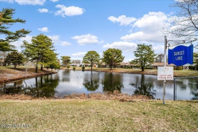 This meticulously maintained end-unit duplex in Leisure Village on Leisure Village East in New Jersey - for sale on GolfHomes.com, golf home, golf lot