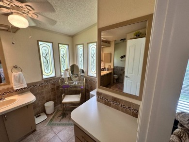 This well cared for 2-bedroom, 2 bathrooms Palm Harbor home on Del Tura Golf and Country Club in Florida - for sale on GolfHomes.com, golf home, golf lot