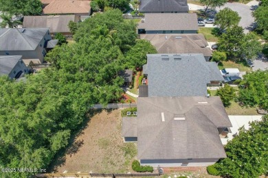 JUST LISTED in Heritage Landing at World Golf Village! SELLER on King and Bear Golf Course/World Golf Village in Florida - for sale on GolfHomes.com, golf home, golf lot