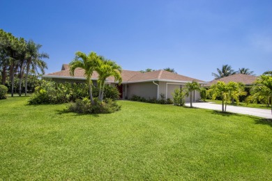 This beautifully updated 3 bedroom, 2 bath pool home is truly on Heritage Ridge Golf Club in Florida - for sale on GolfHomes.com, golf home, golf lot