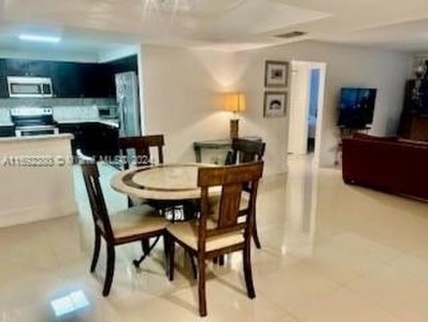 AMAZING LOCATION IN DORAL! Condo has excellent distribution over on Jim McLean Signature Course in Florida - for sale on GolfHomes.com, golf home, golf lot