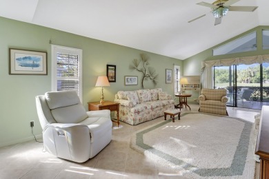 Fantastic 3 bedroom, 2 bath home overlooking the 6th hole of on Heritage Ridge Golf Club in Florida - for sale on GolfHomes.com, golf home, golf lot