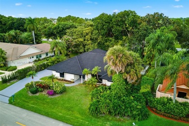 Beautiful, fully remodeled residence located in the heart of on PGA National Golf Club in Florida - for sale on GolfHomes.com, golf home, golf lot