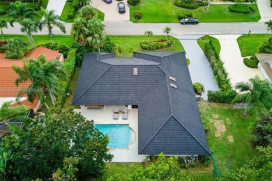 Beautiful, fully remodeled residence located in the heart of on PGA National Golf Club in Florida - for sale on GolfHomes.com, golf home, golf lot