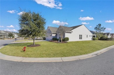 Located in Sun City Hilton Head, this immaculate Abbeyville on Argent Lakes Golf Course in South Carolina - for sale on GolfHomes.com, golf home, golf lot