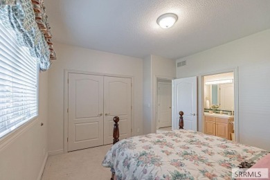 Nestled on the prestigious fairway of Sage Lake Golf Course & on Sage Lakes Municipal Golf Course in Idaho - for sale on GolfHomes.com, golf home, golf lot