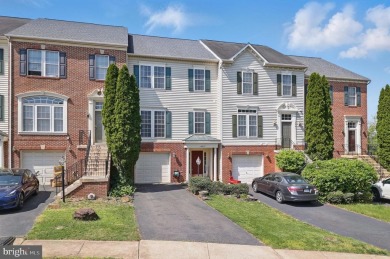 This solid, well-kept home sits on one of the best lots in on Virginia Oaks Golf Club in Virginia - for sale on GolfHomes.com, golf home, golf lot