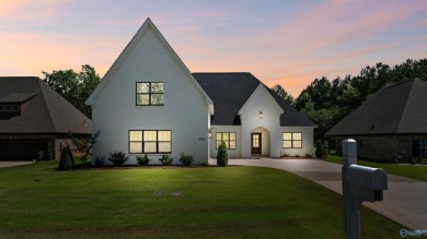 Stunning 3BR, 2.5BA home in a gated golf course community on Cherokee Ridge Country Club in Alabama - for sale on GolfHomes.com, golf home, golf lot