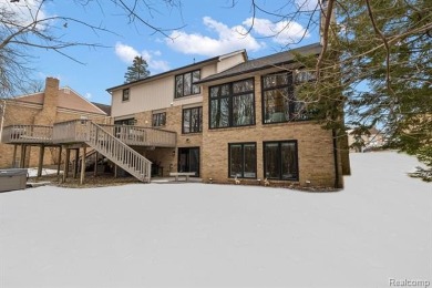 This stunning 4-bedroom, 3.5-bathroom home has been completely on Copper Creek in Michigan - for sale on GolfHomes.com, golf home, golf lot