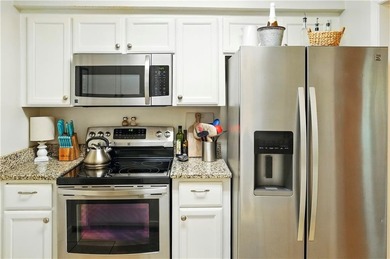 Welcome to easy island living! This charming 2-bedroom, 2-bath on Sea Island Golf Club in Georgia - for sale on GolfHomes.com, golf home, golf lot