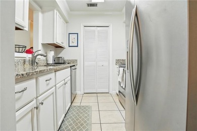 Welcome to easy island living! This charming 2-bedroom, 2-bath on Sea Island Golf Club in Georgia - for sale on GolfHomes.com, golf home, golf lot