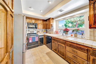 Executive Golf Course Home - Antelope Valley Country Club
433 on Antelope Valley Country Club in California - for sale on GolfHomes.com, golf home, golf lot