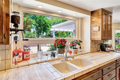 Executive Golf Course Home - Antelope Valley Country Club
433 on Antelope Valley Country Club in California - for sale on GolfHomes.com, golf home, golf lot