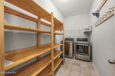 Beautifully maintained 2018 move-in ready single-level home with on Farmstead Golf Links in North Carolina - for sale on GolfHomes.com, golf home, golf lot