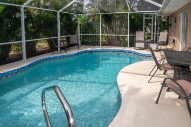 Don't miss out on this lovely 3 bedroom, 2 bath, 2 car garage on Pinemoor West Golf Club in Florida - for sale on GolfHomes.com, golf home, golf lot