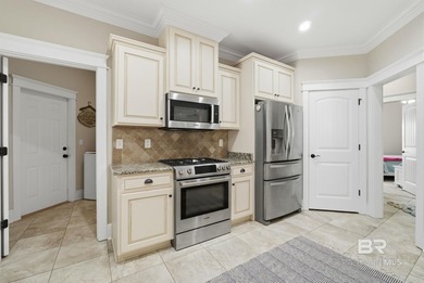 INCREDIBLE HOME IN GLENLAKES W/ DIRECT FAIRWAY VIEWS! Perfectly on Glenlakes Golf Club in Alabama - for sale on GolfHomes.com, golf home, golf lot