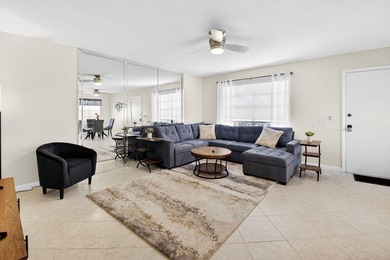 Welcome to Delray Beach! This move-in ready Kings Point condo is on Kings Point Golf -Flanders Way in Florida - for sale on GolfHomes.com, golf home, golf lot