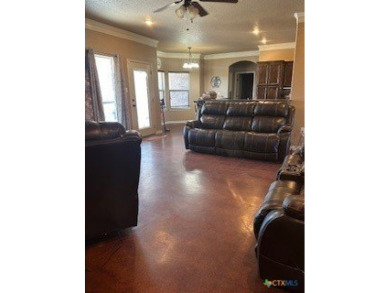 This stunning 4 bedroom, 2 bath home with a sparkling pool is on Gatesville Country Club in Texas - for sale on GolfHomes.com, golf home, golf lot