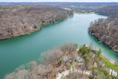 Homes on the lake are going for high prices (OVER $1,000,000) on Hide-A-Way Hills Golf Club in Ohio - for sale on GolfHomes.com, golf home, golf lot