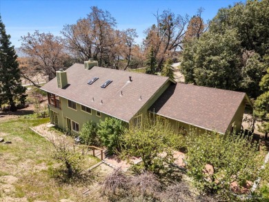 First time on the market!!!! This stunning picturesque 1994 on Oak Tree Country Club in California - for sale on GolfHomes.com, golf home, golf lot