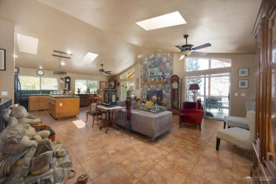 First time on the market!!!! This stunning picturesque 1994 on Oak Tree Country Club in California - for sale on GolfHomes.com, golf home, golf lot