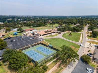 AMAZING OPPORTUNITY to own Lakefront property in DeCordova Bend on De Cordova Bend Country Club in Texas - for sale on GolfHomes.com, golf home, golf lot