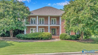 Full Brick with Pool! - Spacious 4 bedroom 3.5 bath full brick on Goose Pond Colony Resort - Lake Golf Course in Alabama - for sale on GolfHomes.com, golf home, golf lot