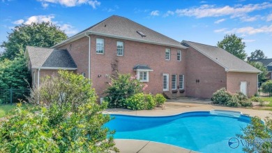 Full Brick with Pool! - Spacious 4 bedroom 3.5 bath full brick on Goose Pond Colony Resort - Lake Golf Course in Alabama - for sale on GolfHomes.com, golf home, golf lot