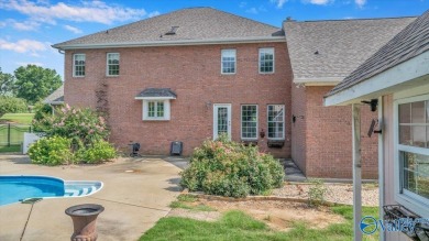 Full Brick with Pool! - Spacious 4 bedroom 3.5 bath full brick on Goose Pond Colony Resort - Lake Golf Course in Alabama - for sale on GolfHomes.com, golf home, golf lot