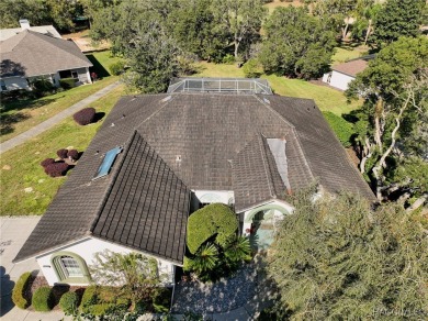 Nicely elevated gorgeous 'custom' 3 bedroom, 3 bath golf course on Southern Woods Golf Club in Florida - for sale on GolfHomes.com, golf home, golf lot