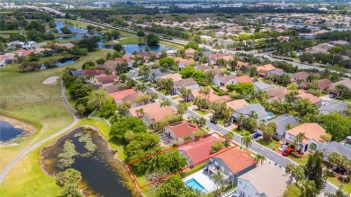 Beautifully updated LAKE FRONT 3-bed, 2-bath home in Grand on Grand Palms Hotel and Golf Resort in Florida - for sale on GolfHomes.com, golf home, golf lot