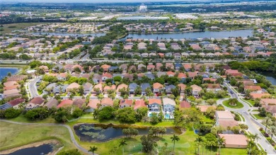Beautifully updated LAKE FRONT 3-bed, 2-bath home in Grand on Grand Palms Hotel and Golf Resort in Florida - for sale on GolfHomes.com, golf home, golf lot