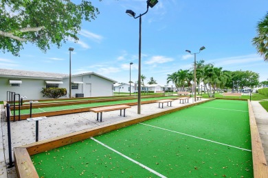 Spacious 2BR/2BA on Large Corner Lot in Leisureville! Bright and on Leisureville Community Golf Course in Florida - for sale on GolfHomes.com, golf home, golf lot