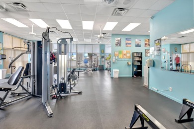 Spacious 2BR/2BA on Large Corner Lot in Leisureville! Bright and on Leisureville Community Golf Course in Florida - for sale on GolfHomes.com, golf home, golf lot